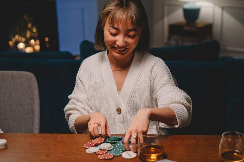 game dealer F8bet